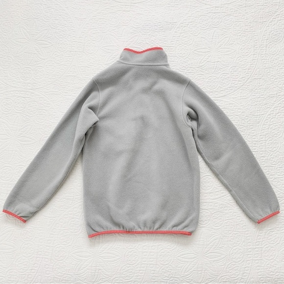 Patagonia‎ Girls' Lightweight Synchilla Fleece Snap-T Pullover, Grey / Pink - Picture 2 of 4